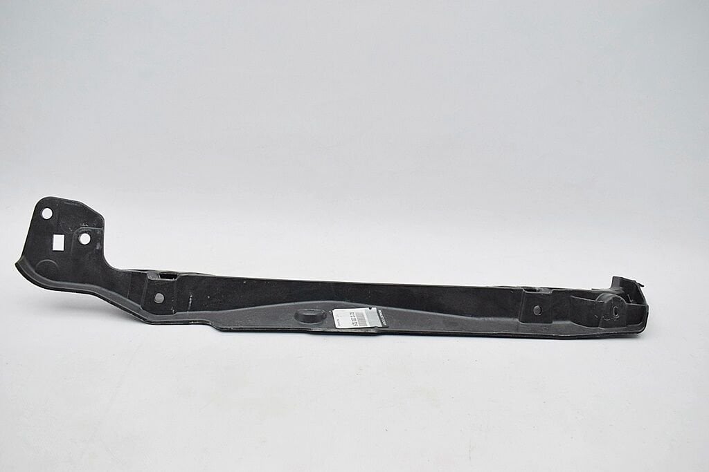 Çamurluk Bağlantı Ayağı Laguna 3-631220002R