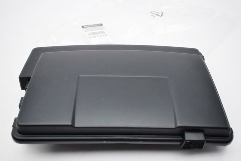 Renault Clio 4 Captur Akü Üst Kapağı