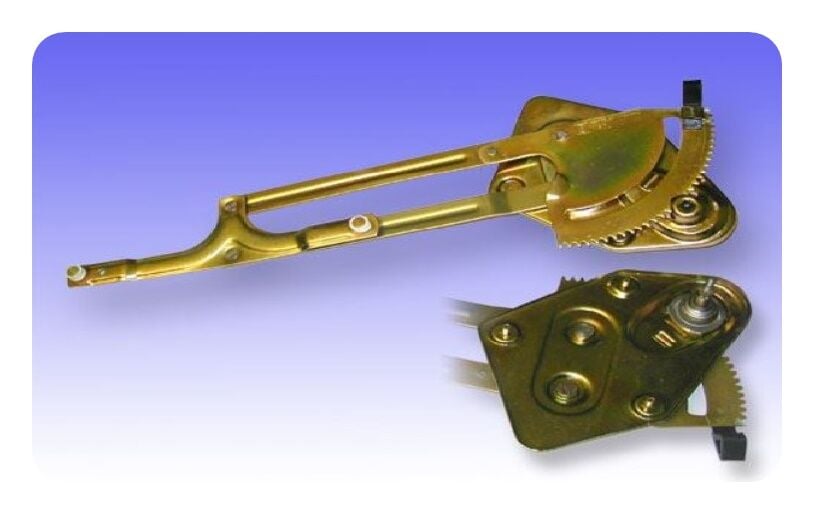 Renault 12 Cam Krikosu Sağ Ön