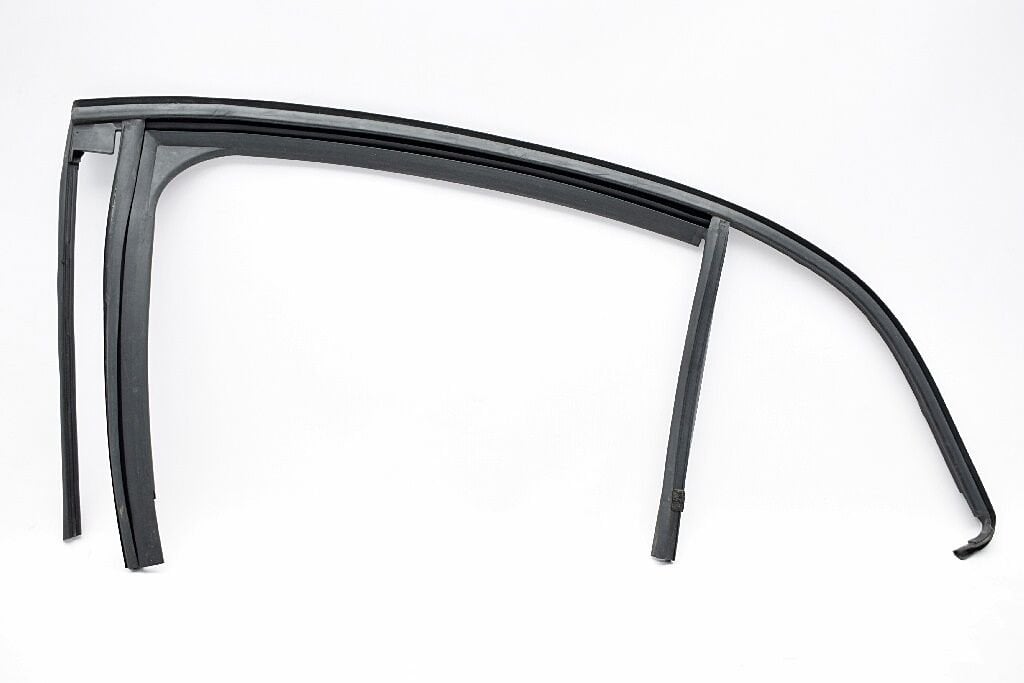 Renault Megane 4 Cam Fitili Arka Sol