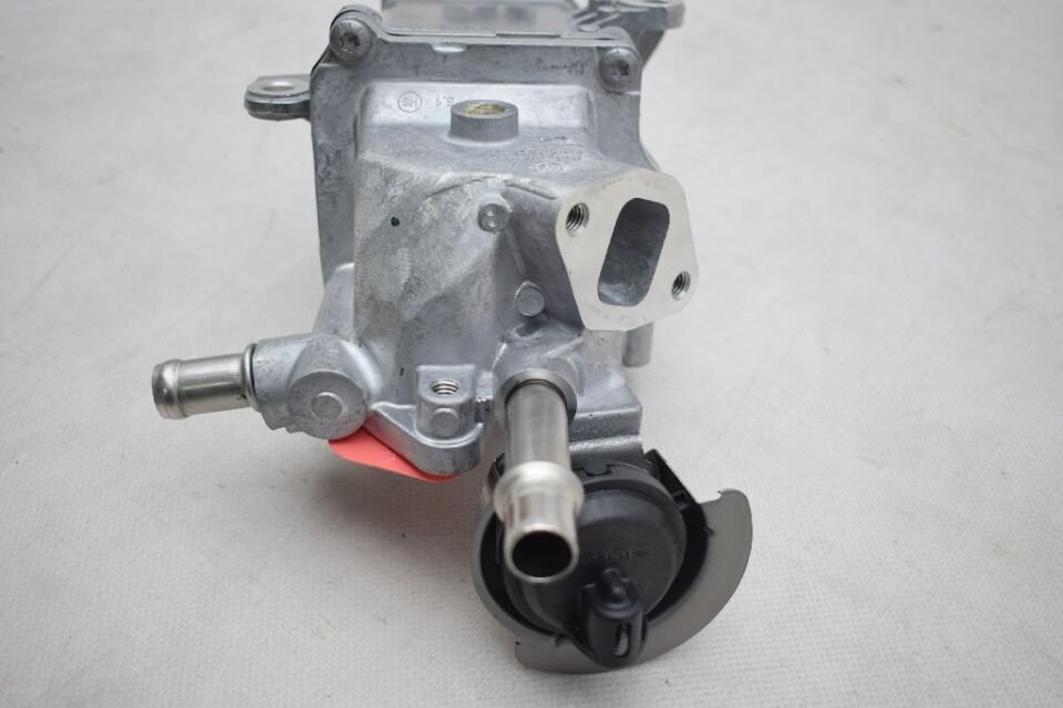 Talisman Trafic Egr Soğutucu Çift Turbo 147357086R