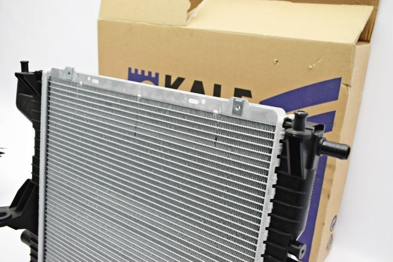 Renault Twingo Su Radyatörü Klimalı