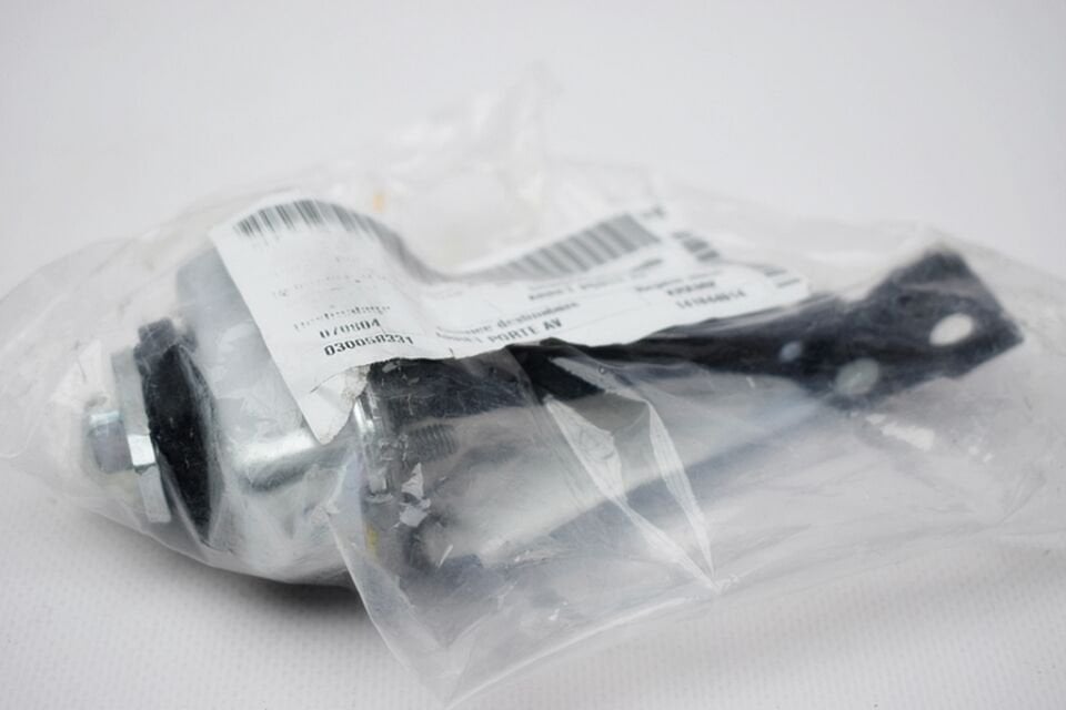 Renault Latıtude Ön Kapı Gergisi