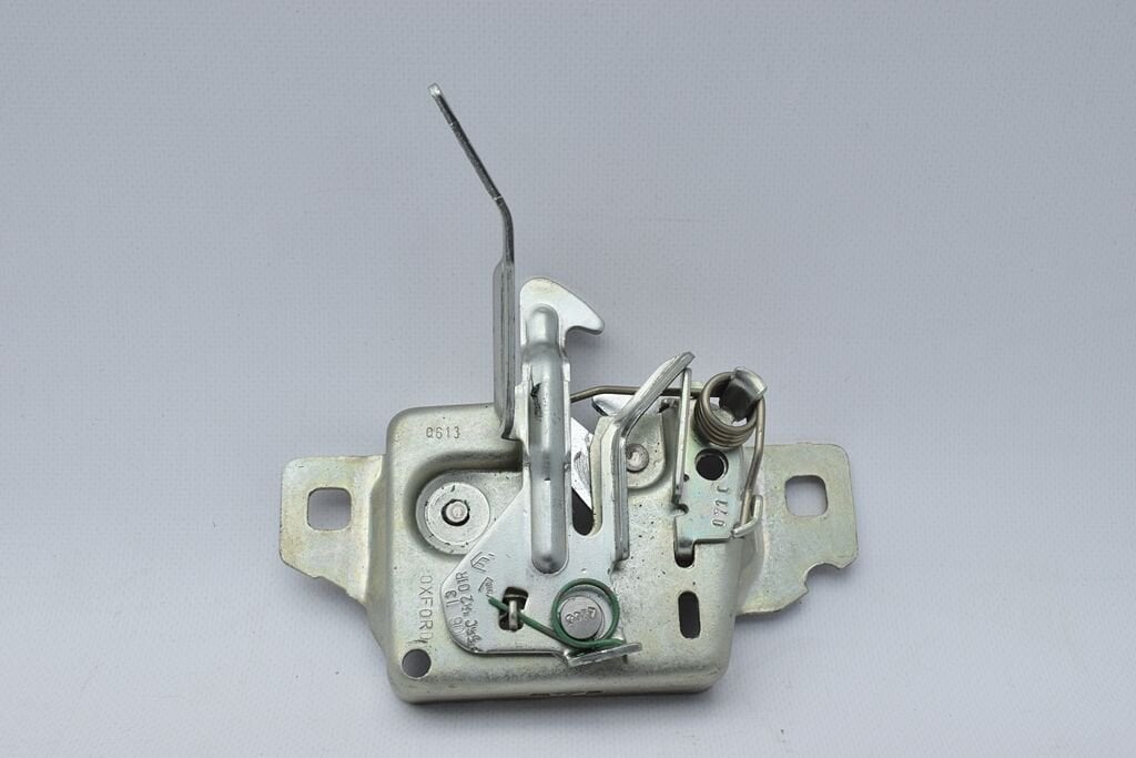 Renault Kangoo 3 Motor Kaput Kilidi