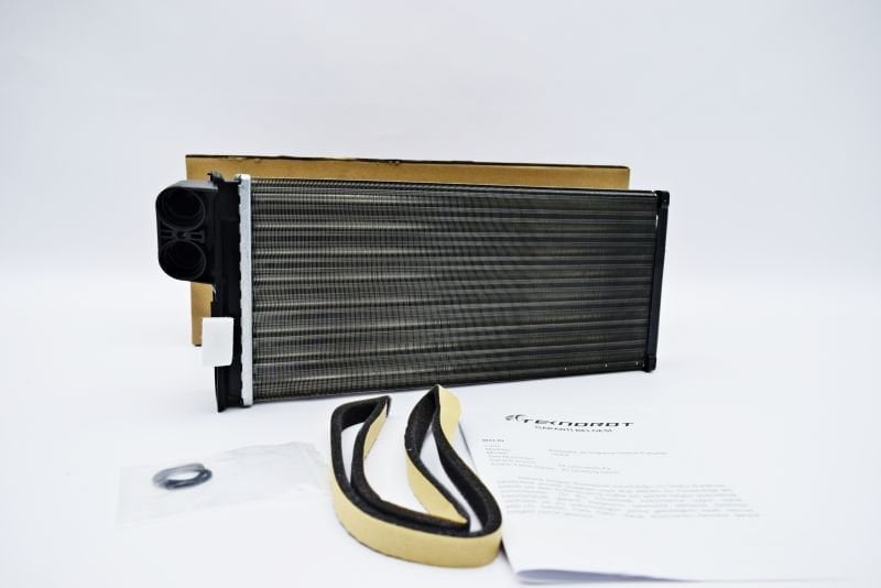 Kalorifer Radyatörü Master Movano 98-01 Eski Model