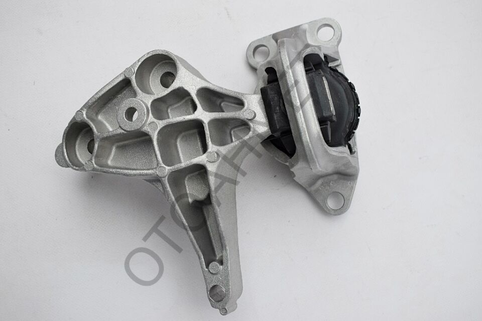 Sağ Motor Kulağı Fluence Megane 3 5 Vites-112100019R