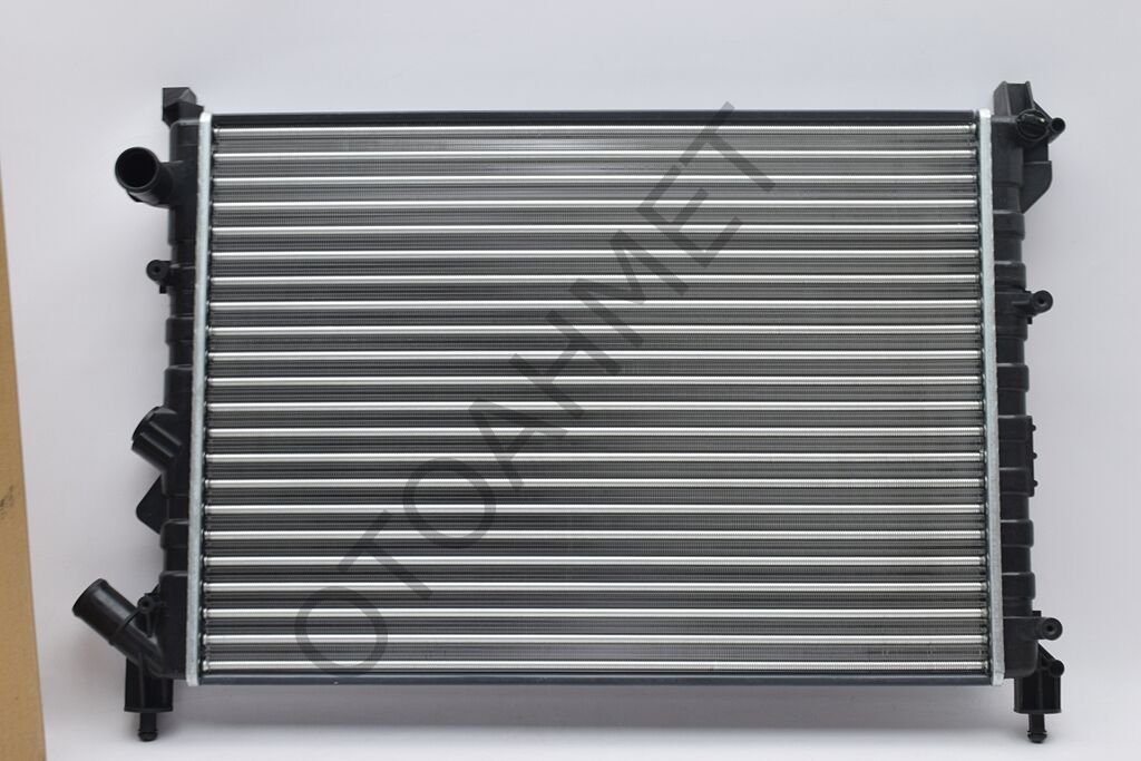 Renault Laguna Motor Su Radyatörü