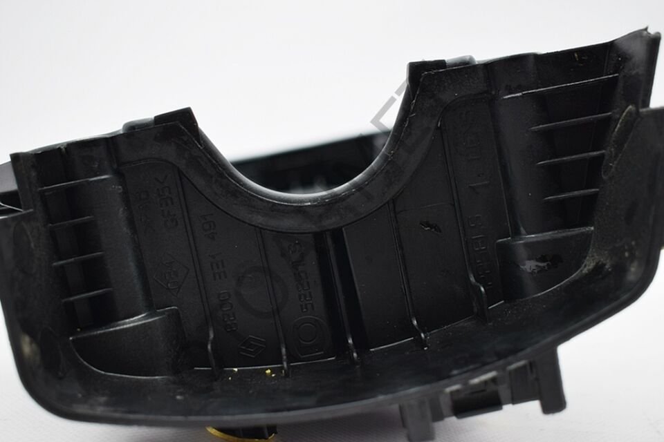 Motor Üst Külbütör Kapağı 1.2 Renault Clio Symbol D4f