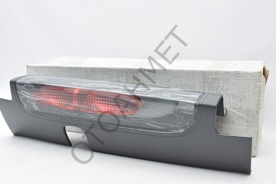 Renault Trafic 2 Arka Stop Lambası Komple Sağ