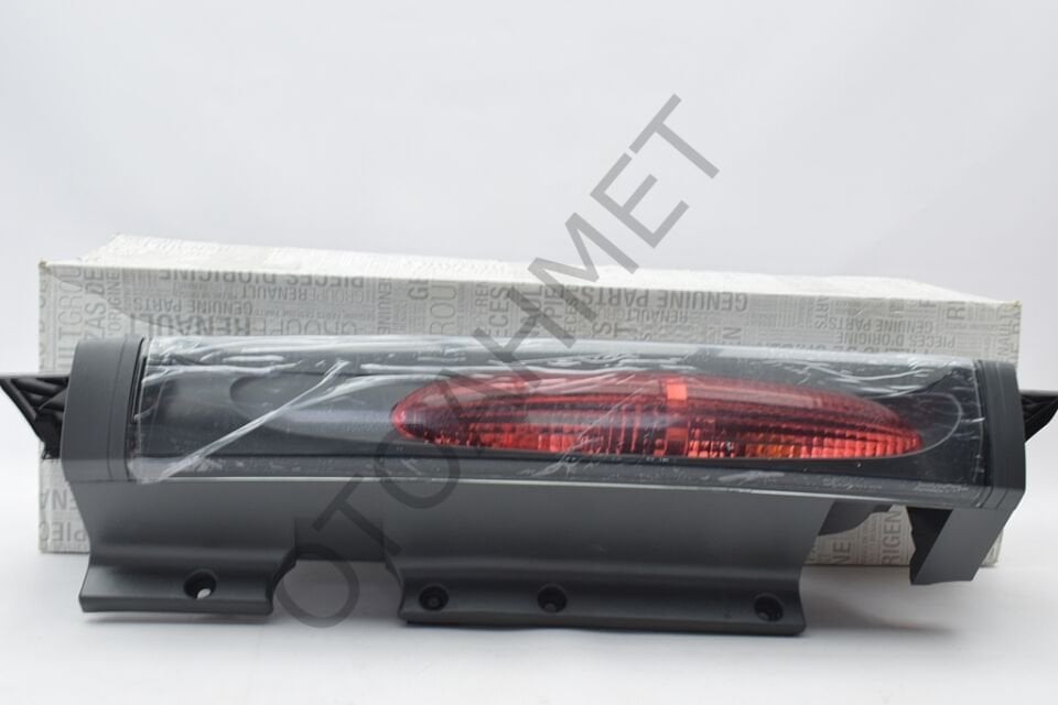 Renault Trafic 2 Arka Stop Lambası Komple Sağ