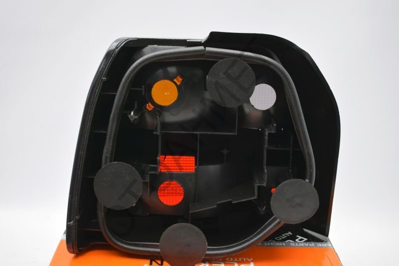 Renault 19 Stop Lambası Sağ