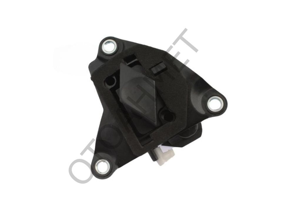 Bagaj Kilit Motoru İç Clio Megane 8200060917