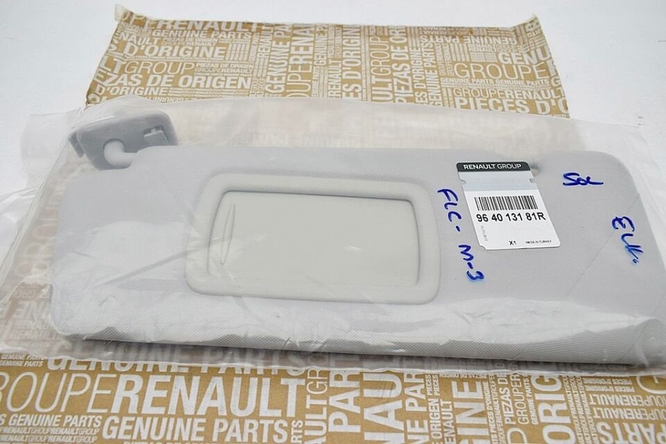 Sol Güneşlik Fluence Megane 3 Elektrikli