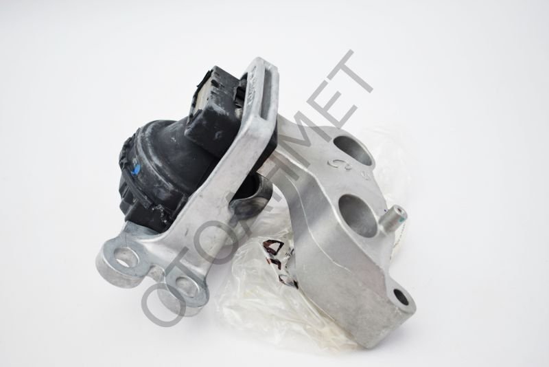 Kadjar-Qashqai Motor Takozu Sağ Ön 1.6