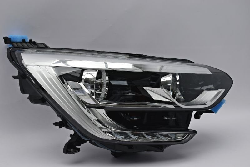 Renault Megane 4 Far Sağ Ledli