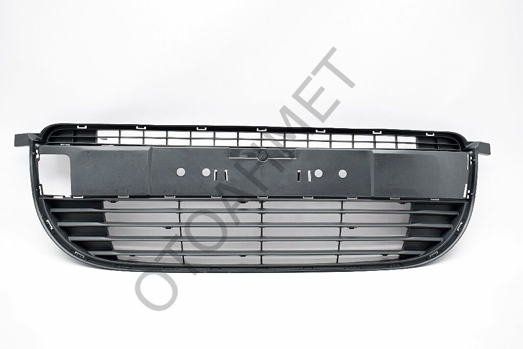 Ön Tampon Orta Izgara 622549985R Kangoo