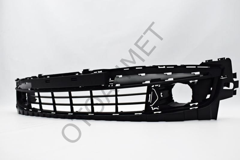 Renault Laguna 3 Ön Tampon Orta Izgara Düz 622560003R