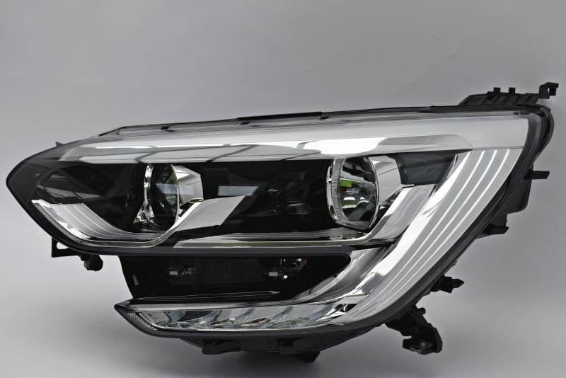 Renault Megane 4 Far Ledli Joy