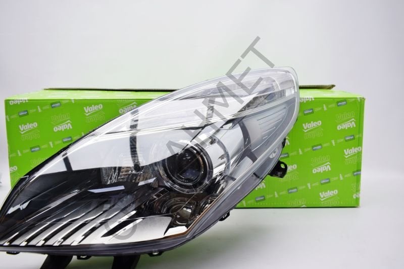 Renault Scenic 3 Sol Far Xenon