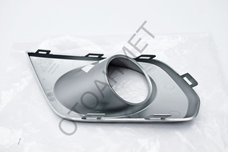 Dacia Sandero Sis Farı Çerçevesi (Kapağı) Sağ Gri