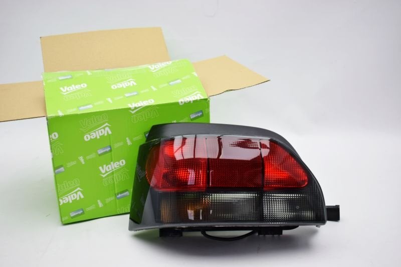 Renault Clio Sol Arka Stop Lambası Komple 1996-1998