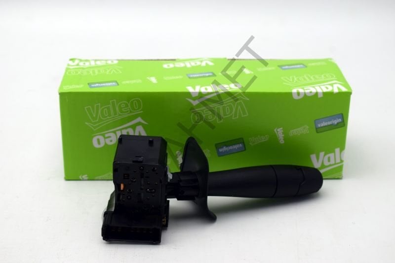 Renault Kangoo Silecek Kumanda Kolu