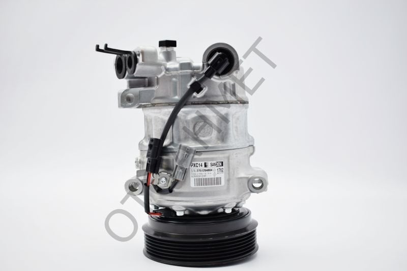 Klima Kompresörü ( Pompası ) Renault Megane 4 Kadjar