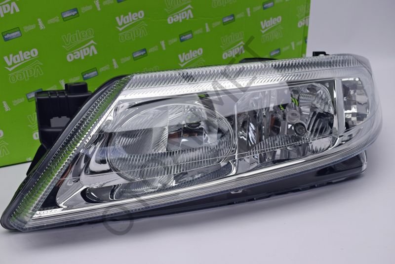 Valeo Marka Renault Laguna 2 Sol Far 7701048927