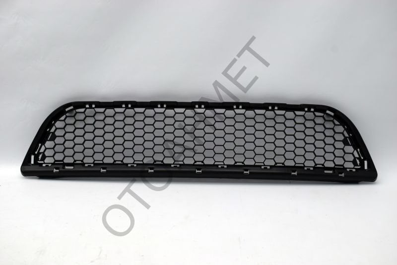 Ön Tampon Izgarası Dacia Logan 06-