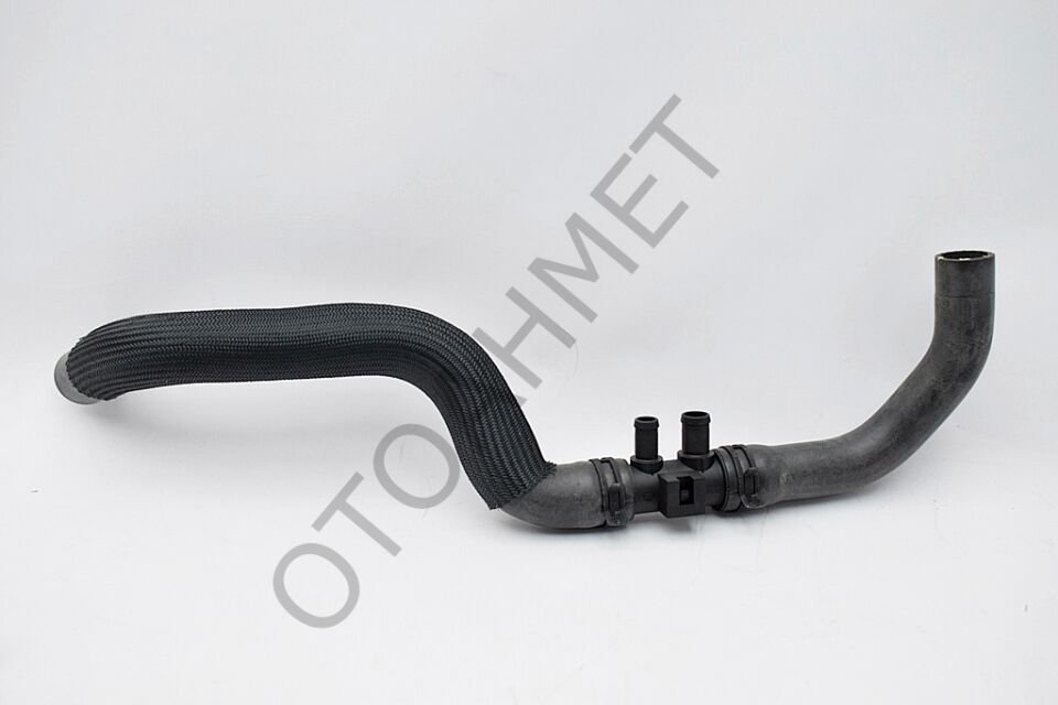 Kadjar Qashqai Radyatör Alt Hortumu 215037310R