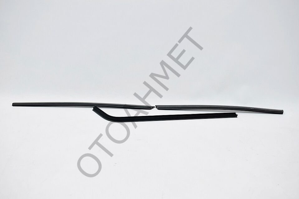 Arka Kapı Cam Fitili Renault 19 Sağ