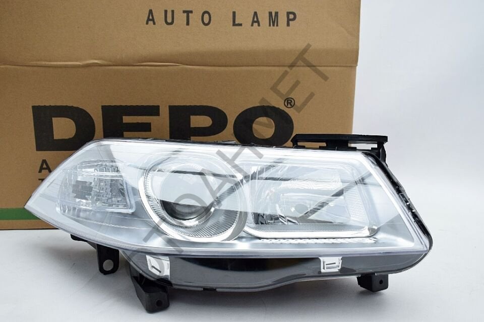 Renault Megane 2 Sağ Ön Far Makyajlı 7701063220