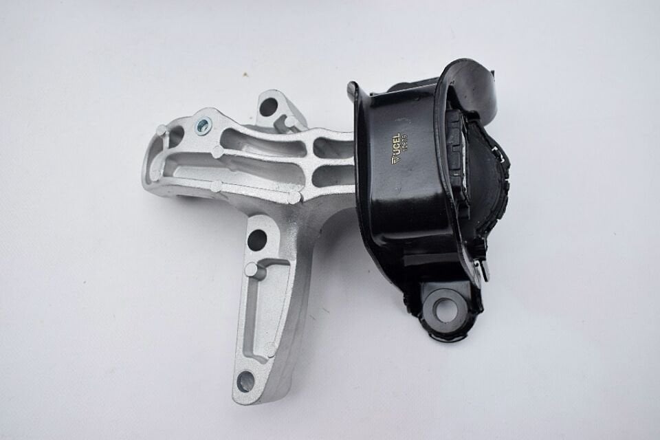 Renault Kadjar Motor Takozu Sağ