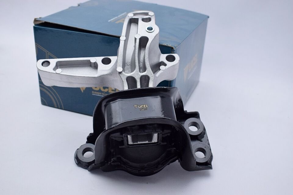 Renault Kadjar Motor Takozu Sağ