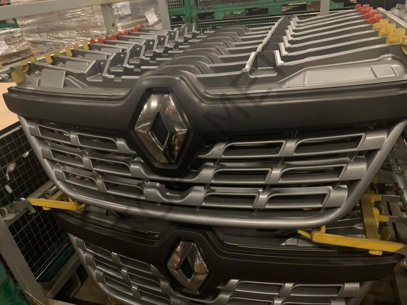 Renault Master Ön Panjur Yeni Model
