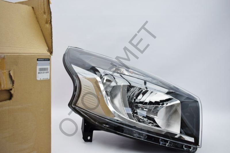 Renault Trafic 3 Sağ Ön Far-260101161R
