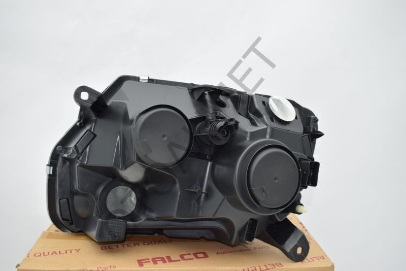 Dacia Duster Ön Far Sağ Makyajlı Kasa