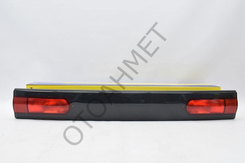 Renault 19 Arka Reflektör Europa 7702127396