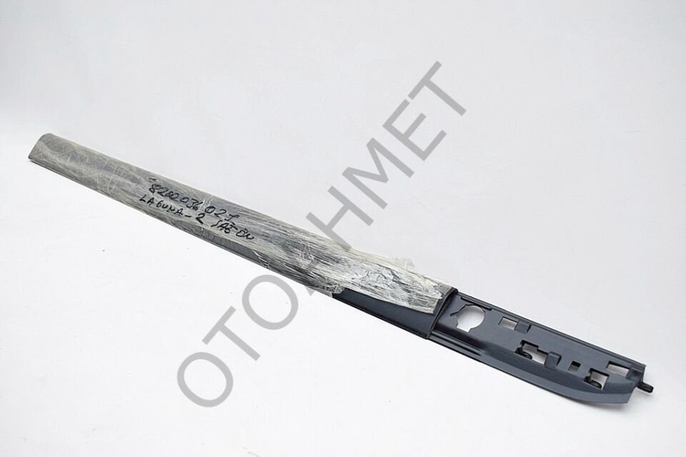 Laguna 2 Sağ Ön Kapı Bandı 8200036021