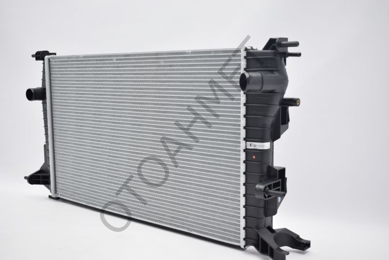 214100068R Su Radyatörü Fluence