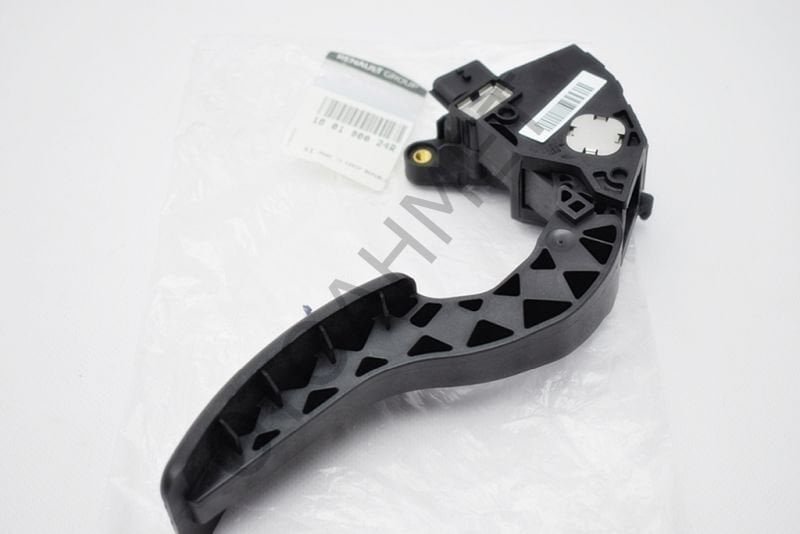 Renault Fluence Megane 3 Gaz Pedalı Hız Sabitleyicili