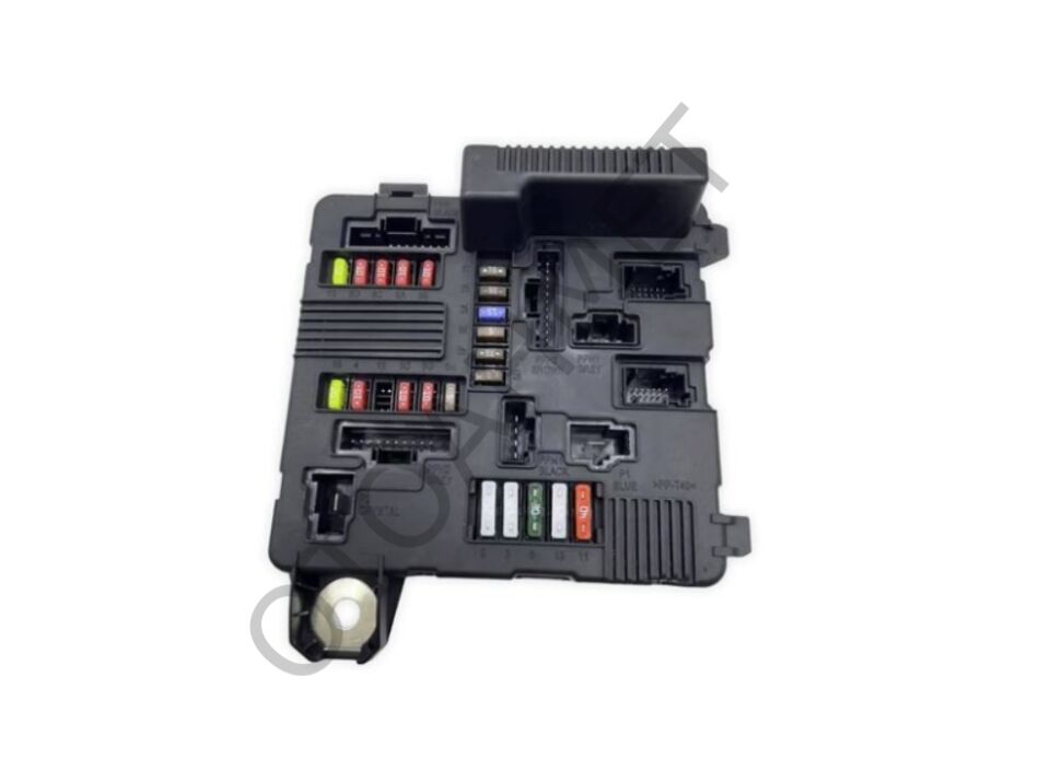 Röle Sigorta Kutusu Megane 2 Scenic 2-8200306033