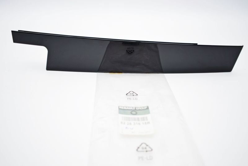 Renault Megane 3 Arka Kapı Direk Kaplaması Sağ