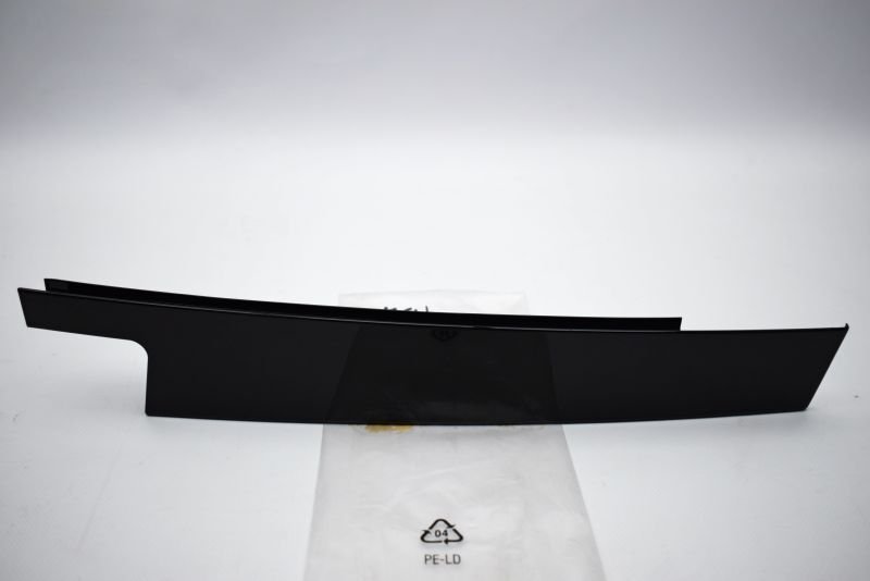 Renault Megane 3 Arka Kapı Direk Kaplaması Sağ