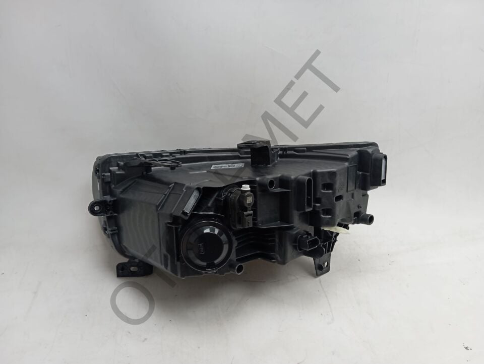 Renault Duster 3 Sağ Ön Far 260100444R