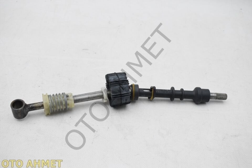 Vites Kolu Renault Megane Clio Kangoo 8200583716