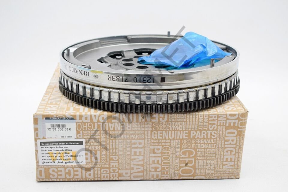 Renault Trafic 3 Mercedes Vito Volant 1.6 Dizel 123107183R