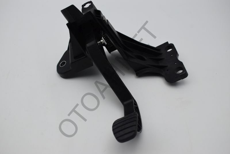 Debriyaj Pedalı Master 3