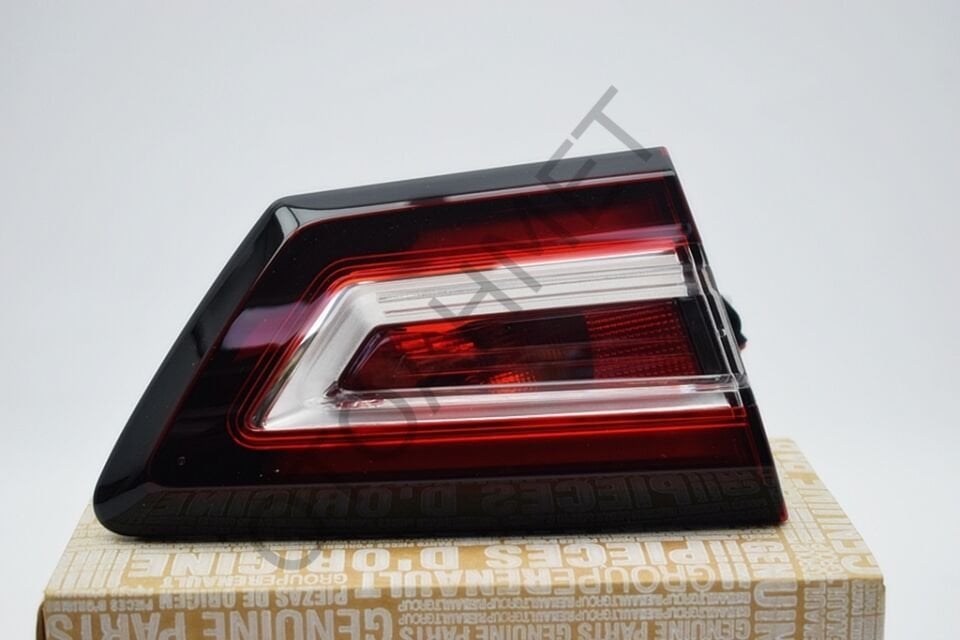 Renault Clio 4 Arka Stop Lambası Ledli Sol İç