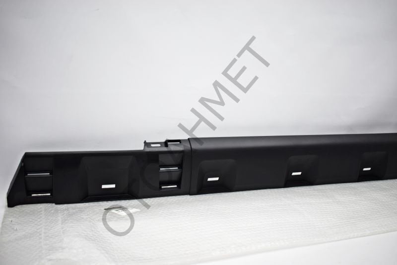 Dacia Sandero Marşpiyel Sağ 2013